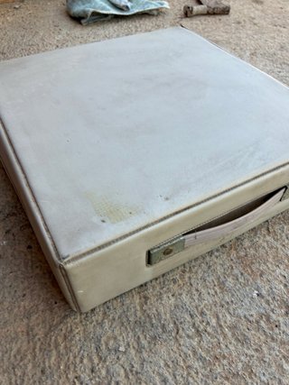 Máquina de escribir Olivetti Lettera 25