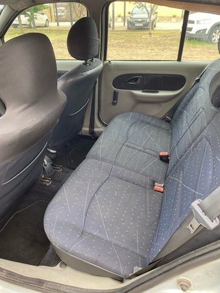 Renault Clio 2003