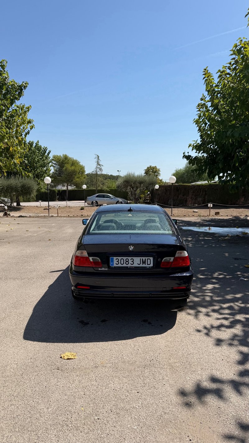 BMW Serie 3 330 Ci Coupé 2003, foto 4