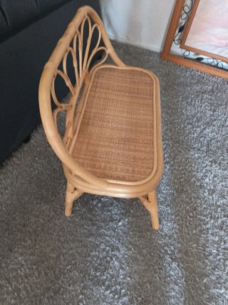 Sillón de ratán y mimbre