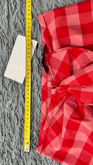 Falda Zara cuadros roja y blanca Talla XS