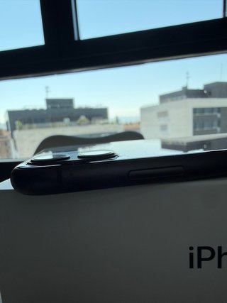 iPhone 11 128GB Negro + Accesorios