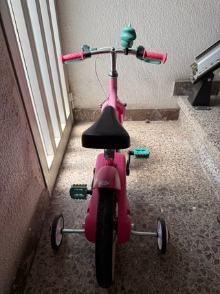 Bicicleta niña 3-5 años con ruedines