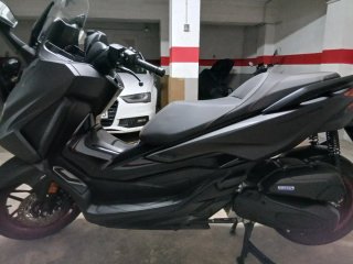 Honda Forza 125c 15 cv