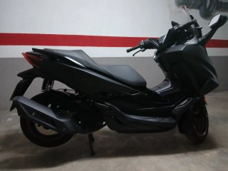 Honda Forza 125c 15 cv