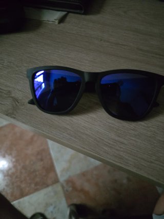 Gafas de sol Hawkers negras y azules esta nueva
