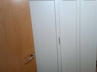 Habitación con cama doble en zona Fort pienc