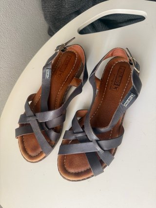 Pikolinos Algar W0X Leather Flat Sandals