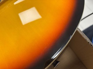 Guitarra Eléctrica + Amplificador