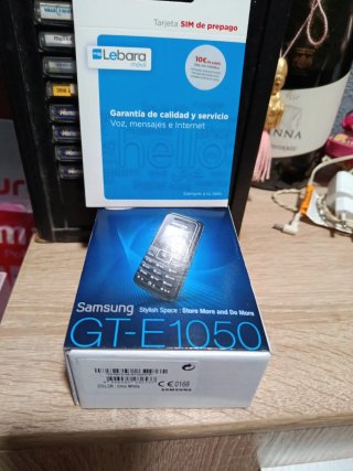 Samsung GT-E1050 Móvil Teclas