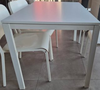 Mesa sola multifuncional blanca Ikea