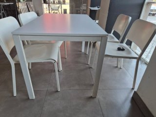 Mesa sola multifuncional blanca Ikea