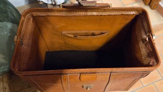 Bolso Médico Antiguo Marrón