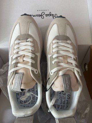 Zapatillas Pepe Jeans Beige y Blancas