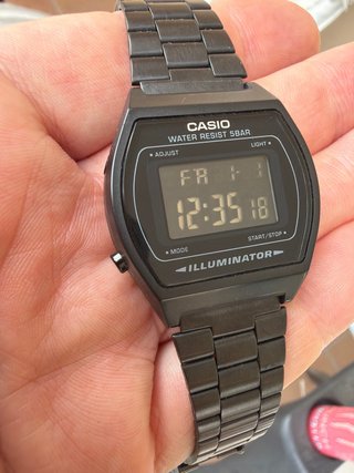 Casio B640W Reloj Digital Vintage Negro