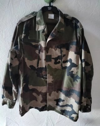 Camisa camuflaje 4XL - Como nueva