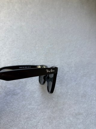 Gafas de sol Ray-Ban Wayfarer Negras lentes Verdes