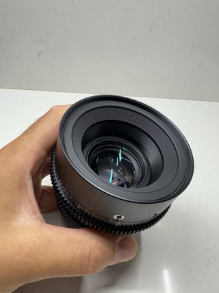 Objetivo cine 7Artisans 35mm T1.05 montura L