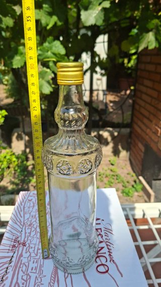 Botella de cristal decorada