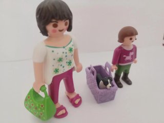 Playmobil Madre, Hija y Perrito