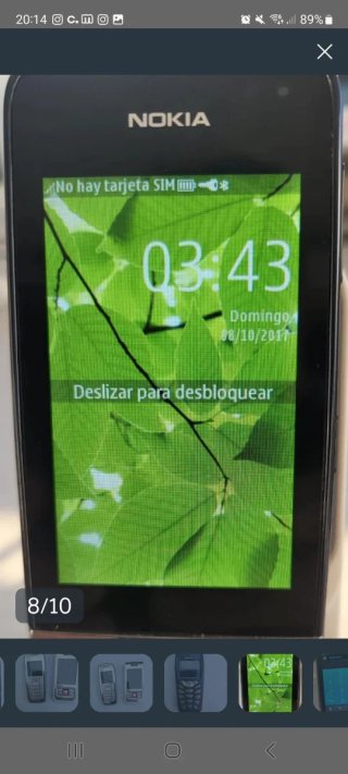 Teléfonos Nokia Negros y Plateados