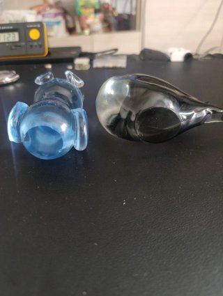 2 Figuras Cristal Soplado Azul y Negro