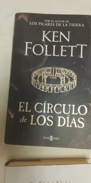 El círculo de los días