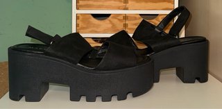 Sandalias Plataforma Maripaz Negras
