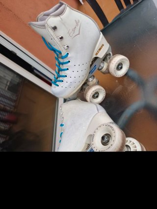 Patines blancos