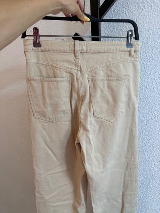 Pantalones vaqueros rectos beige Talla 38