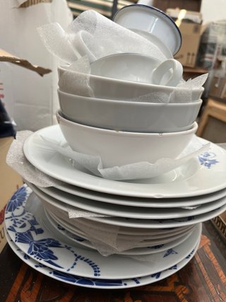 Vajilla Ikea Azul y Blanca