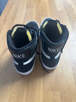 Nike Blazer High Negras y Blancas