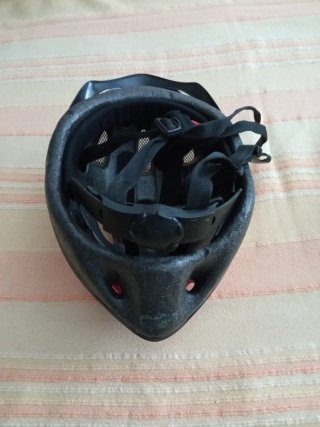 Casco bici infantil rojo con dibujos