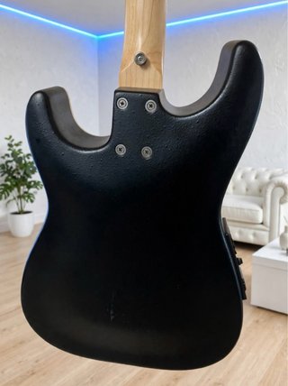 Guitarra Electroacústica Memphis ST Negra