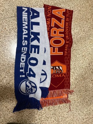 Bufanda Schalke 04 y AS Roma