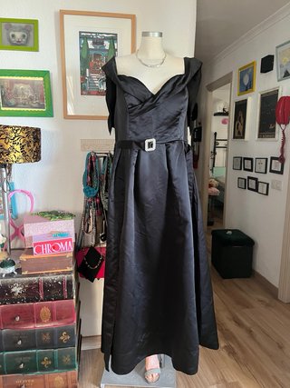 Vestido Faeriesty Negro Talla 4XL