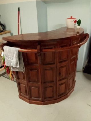 Bancone stile stube in legno