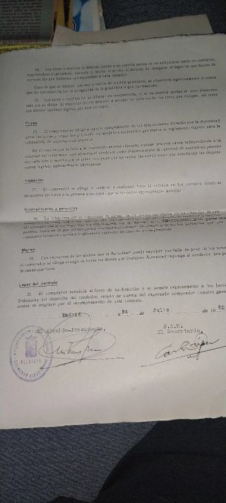 Documento antiguo manuscrito