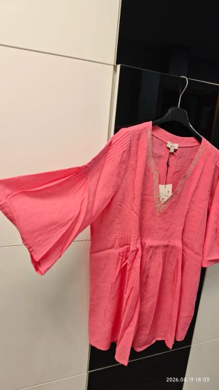 Blusa Niza rosa talla 42
