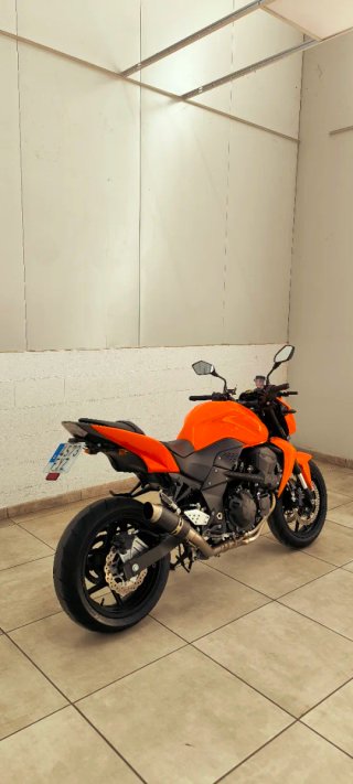 Kawasaki Z750 Naranja