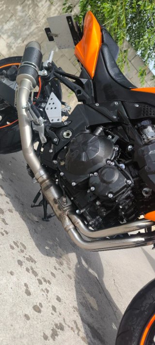 Kawasaki Z750 Naranja