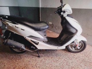Moto SYM VS 125 para despiece