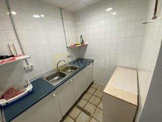 Local comercial en venta en Sanfeliu en Hospitalet de Llobregat, L´