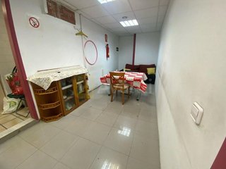 Local comercial en venta en Sanfeliu en Hospitalet de Llobregat, L´