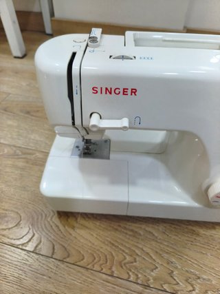 Máquina de coser Singer 1507
