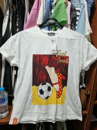 Camiseta Feel Good con estampado
