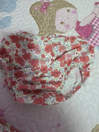 Jesusito con ranita floral