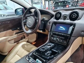 Jaguar XJ 3.0 V6 Diesel SWB Premium Luxury