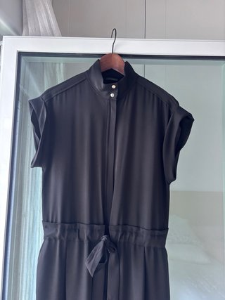 Mono Zara negro fluido