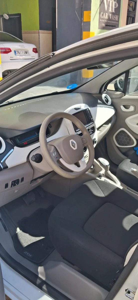 Renault ZOE 2016 - foto 1